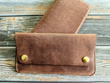 Load image into Gallery viewer, Vintage Trucker Style Wallet
