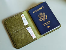 Load image into Gallery viewer, Olive Badalassi Carlo Italian Leather Passport Cover
