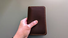 Load image into Gallery viewer, Horween Chromexcel Brown Horse Leather Field Notes Cover
