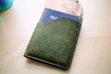 Load image into Gallery viewer, Olive Badalassi Carlo Pueblo Travel Wallet #101
