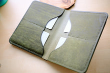 Load image into Gallery viewer, Olive Badalassi Carlo Pueblo Travel Wallet #101
