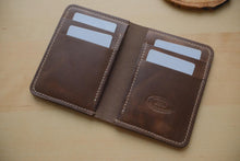 Load image into Gallery viewer, Horween Natural Chromexcel Vertical Wallet
