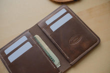 Load image into Gallery viewer, Horween Natural Chromexcel Vertical Wallet
