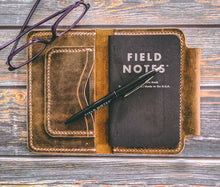 Load image into Gallery viewer, Distressed Leather Deluxe Field Notes Journal Cover
