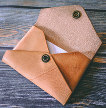 Load image into Gallery viewer, Natural Italian Leather Envelope Card Wallet
