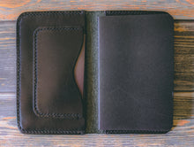 Load image into Gallery viewer, Horween Black Dublin Field Notes Notebook and Cover
