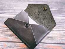 Load image into Gallery viewer, Black Horween Dublin Snap Envelope Card Wallet
